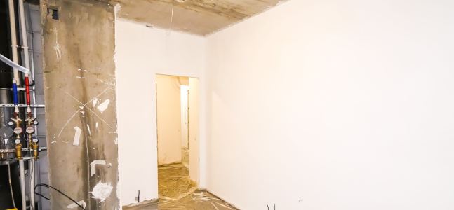 Штукатурка стен 186 м² и стяжка пола 67 м² в квартире